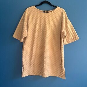 Vintage 90s Textured T Shirt Women's Size Large Tan Brown Basic Editions Boxy